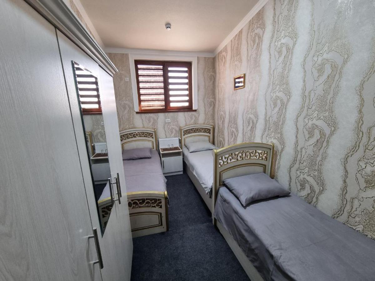 Хостел Eski Shahar Andijan Exterior foto