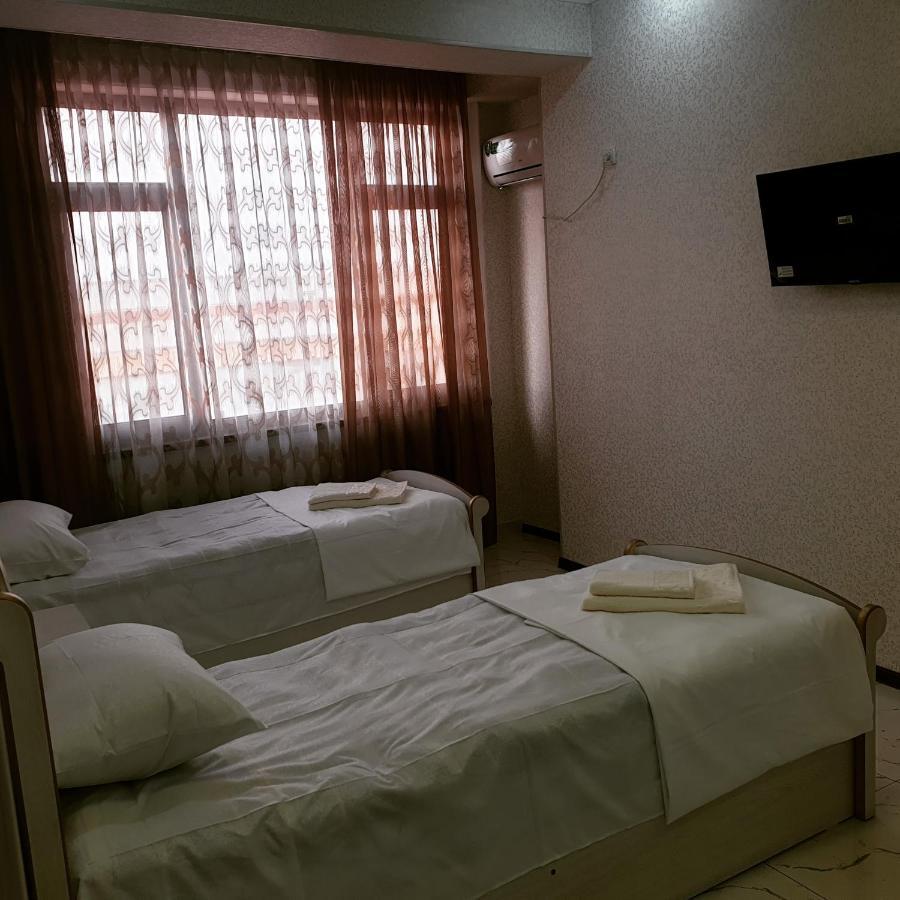 Хостел Eski Shahar Andijan Exterior foto