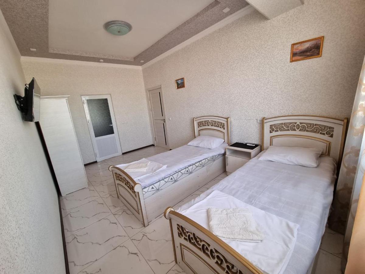 Хостел Eski Shahar Andijan Exterior foto